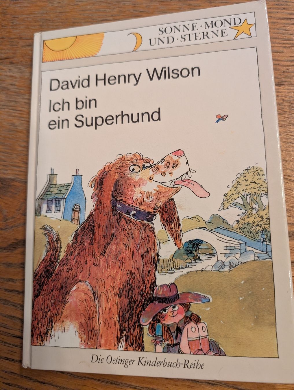 Livres: Ich bin ein Superhund, David Henry Wilson – D'occasion à Wädenswil par HummerZH