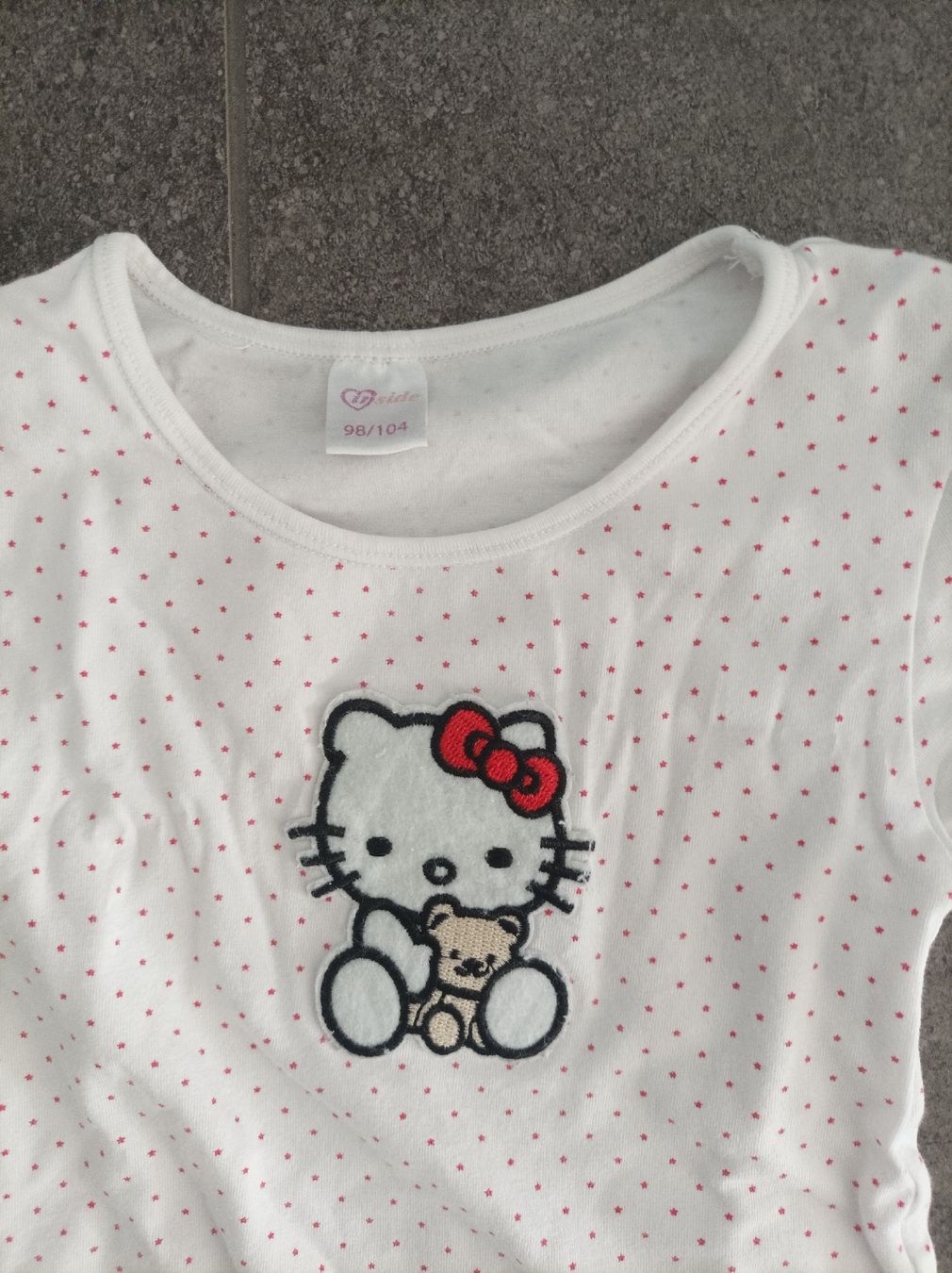 Camicette, T-shirt & Top: 3x T-Shirt Mädchen 98/104 – Usato da Aeschi (SO) venduto da clementinli 2