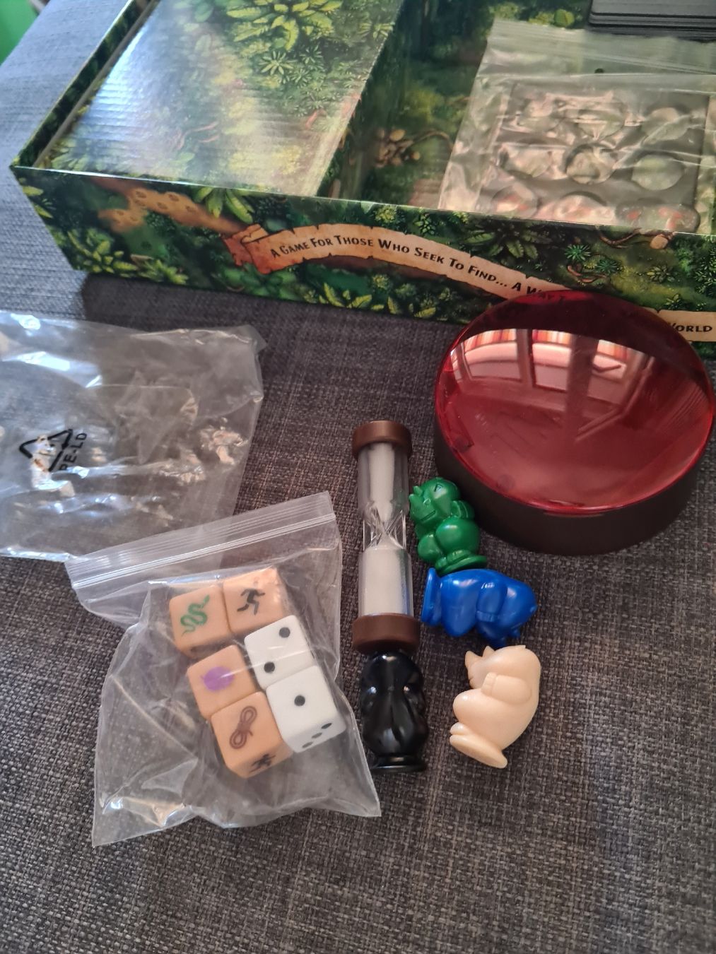Spiele: Jumanji Boardgame Englishsprachig – Neu (gemäss Beschreibung) aus Schaffhausen von gle_6gfp 3