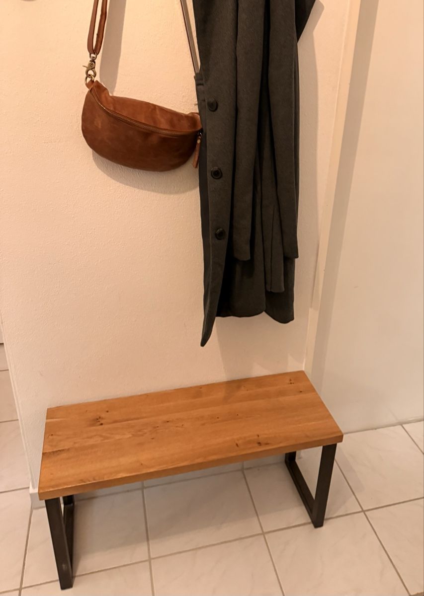 Livique Guardaroba: Garderobe Wildeiche mit Sitzbank – Usato da Gelterkinden venduto da ver_jm7p 3