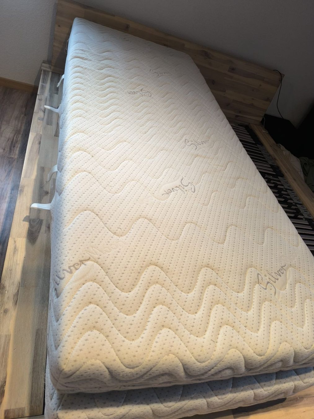 Betten: Bett gebraucht 180cm – Gebraucht aus Tägerschen von robin-stva 6