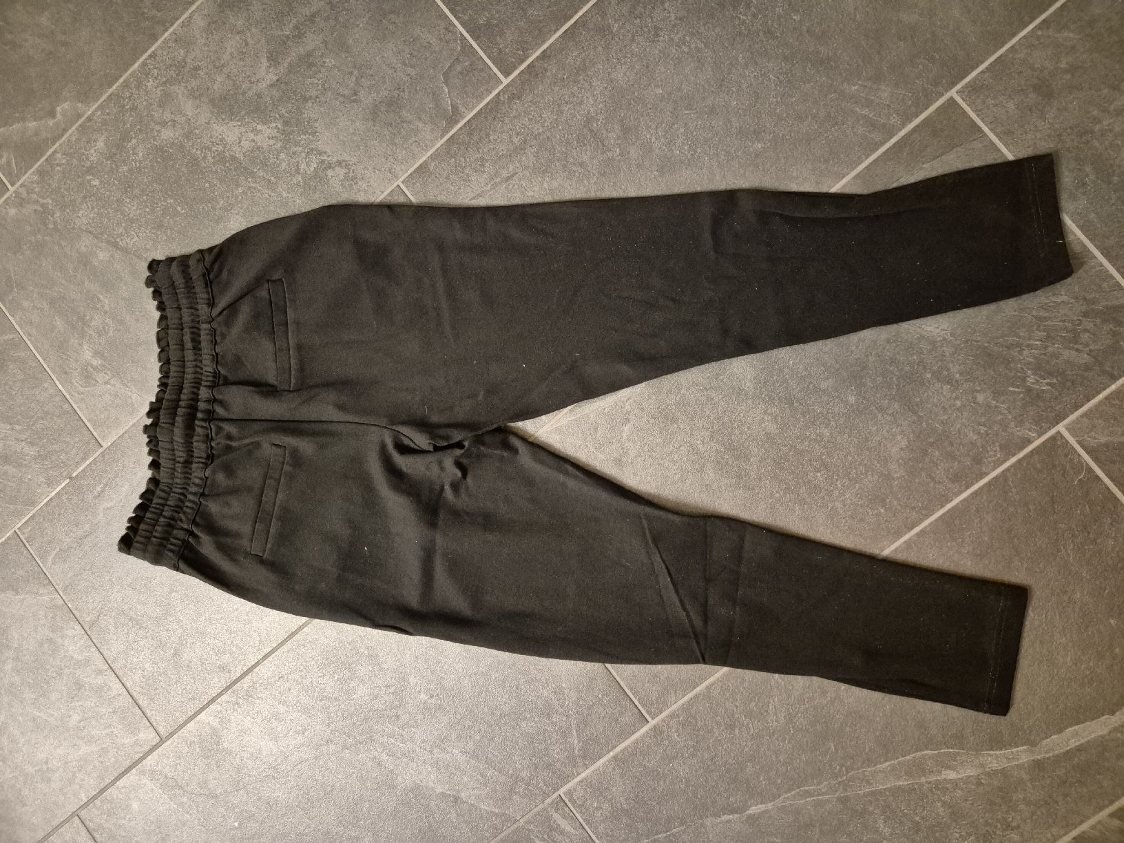 Only Pantaloni: schwarze Only Hose – Nuovo (secondo la descrizione) da Kehrsatz venduto da flu_2lhj 2