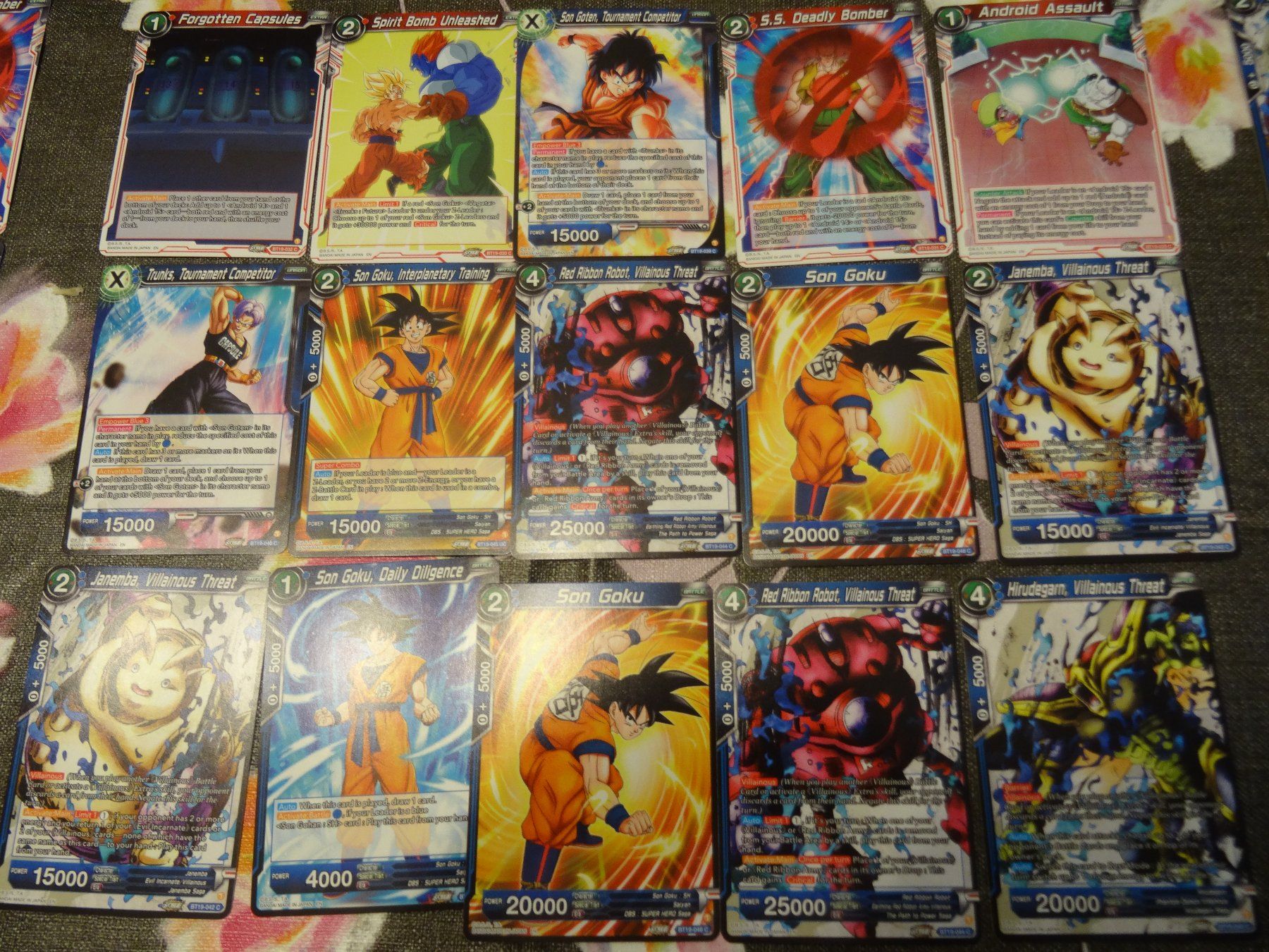 Carte collezionabili: 100 Dragonball Cards – Usato da Olten venduto da Disc-Ausverkauf 2