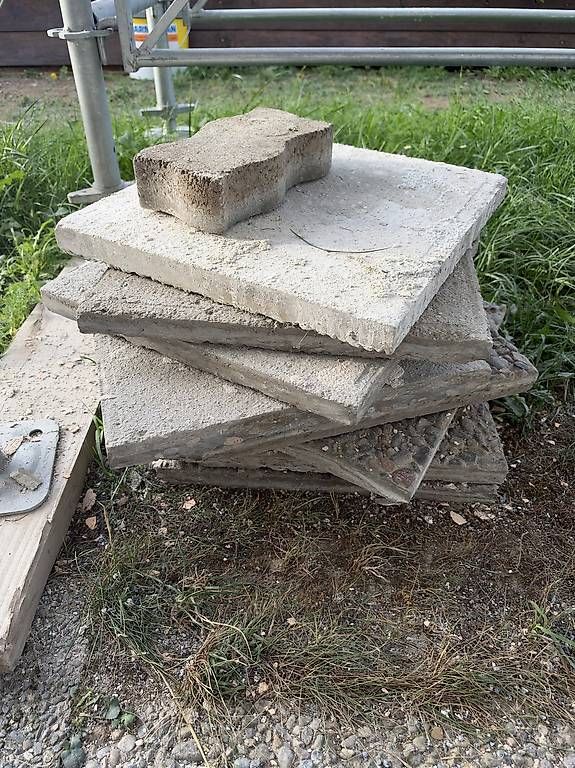 Rivestimenti per pavimenti: Dalles et pavés  – Usato da Arvillard (Salins) venduto da Taniguchi 3