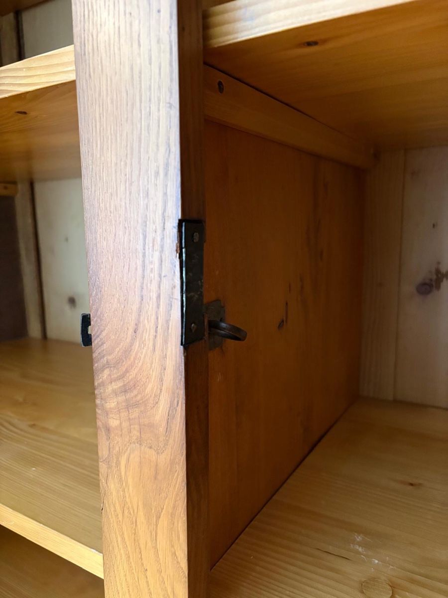 Armadi: Repräsentativer Holzschrank – Usato da Muri b. Bern venduto da sab_2gz7 6
