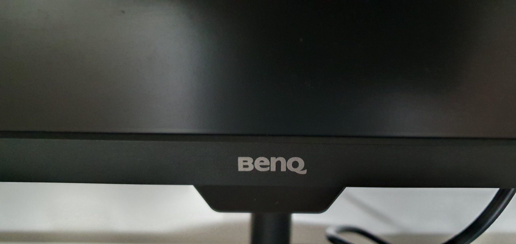 BenQ Monitore: 1 x Bildschirm Benq  24" (Zoll) für Computer oder Gamer. – Gebraucht aus Zürich von Leica.C89 6
