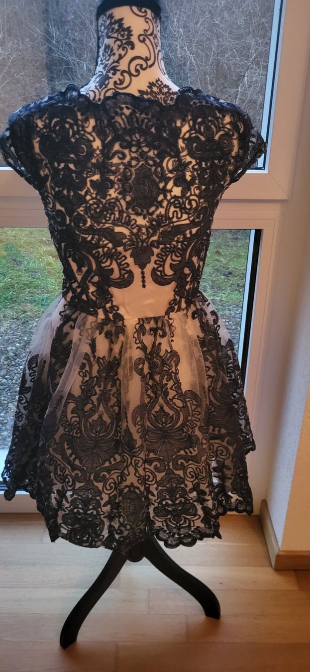 Kleider: Robe de soirée dentelle blue élégante chic neuve XS – Neu und originalverpackt aus la tour de peilz von alegre02 2