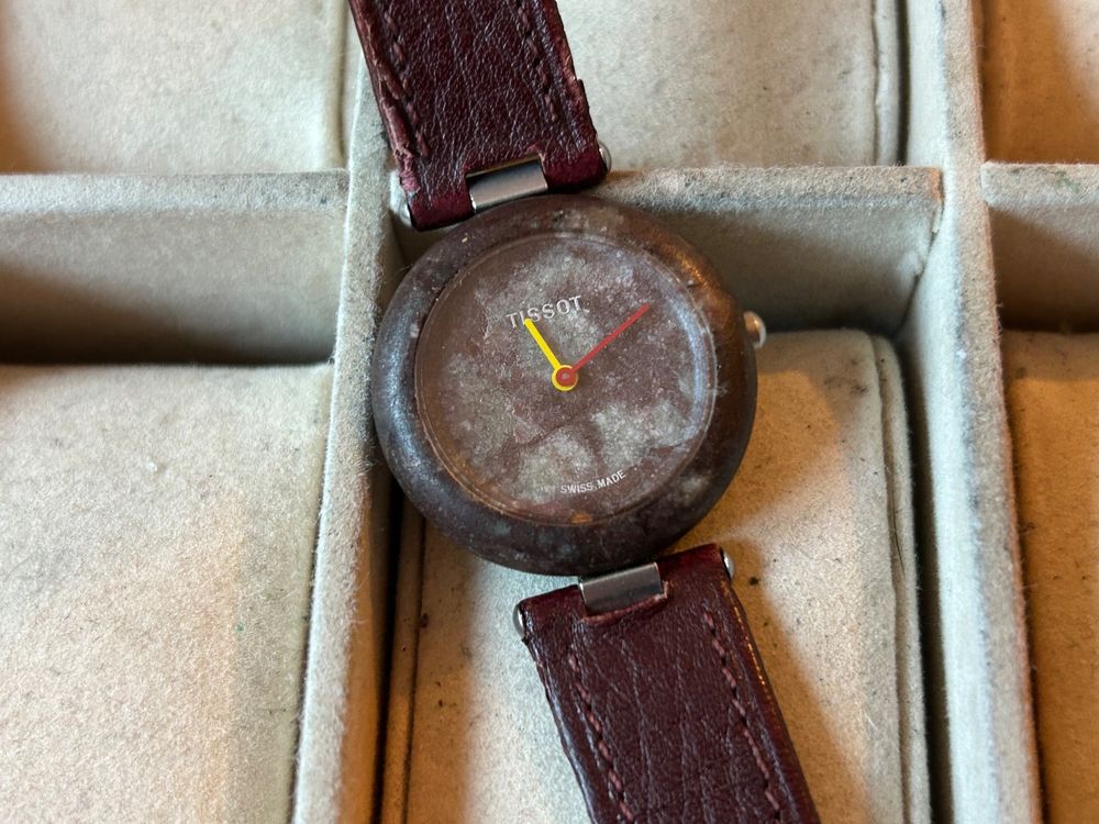 MONTRE DE POCHE..DAME..ANONYME..FONCTIONNE. EUR 50,00 - FR
