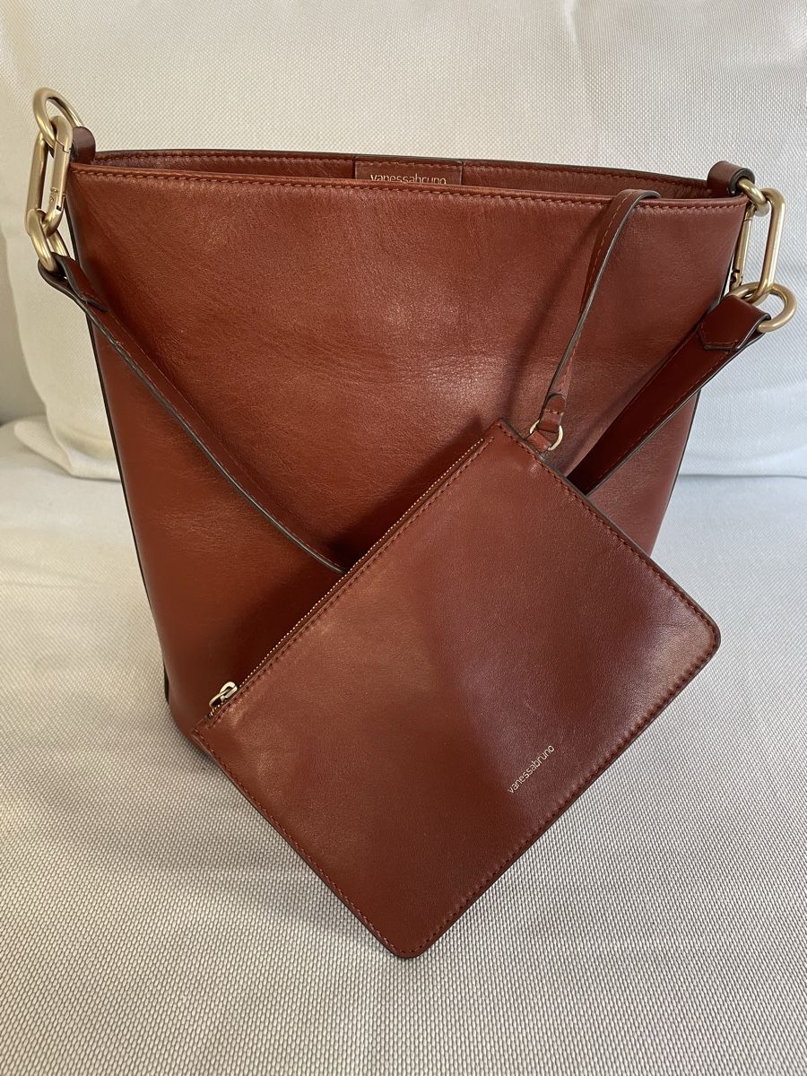 Vanessa Bruno Sacs femmes: Vanessa Bruno Holly Bag – D'occasion à Basel par was_llf7 1