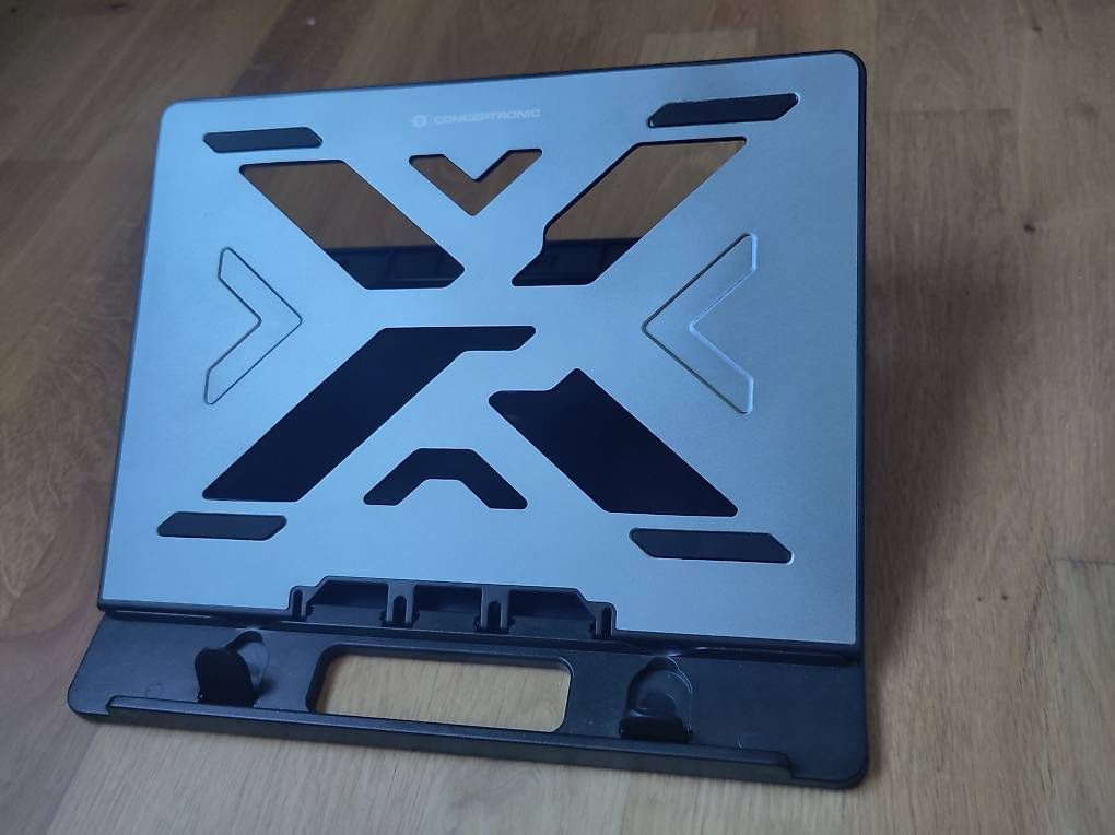 Racks & Cavalletti: Conceptronic Thana Ergo S Laptopständer – Usato da Solothurn venduto da sam9129