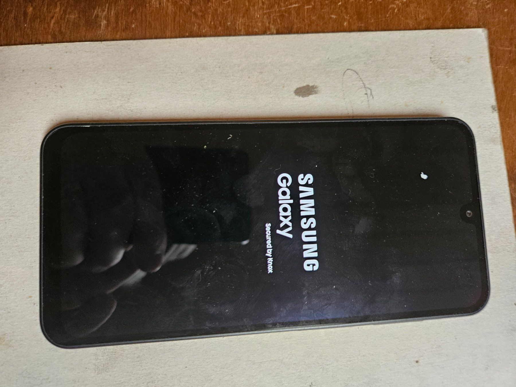 Telefoni cellulari / Smartphones: Samsung Smartfon  A17 5G – Nuovo (secondo la descrizione) da Spiez venduto da Estrauss1 1