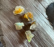 OPAL 5 x   roh aus Welo-Mine Aethiopien  unbehandelt  NATURE