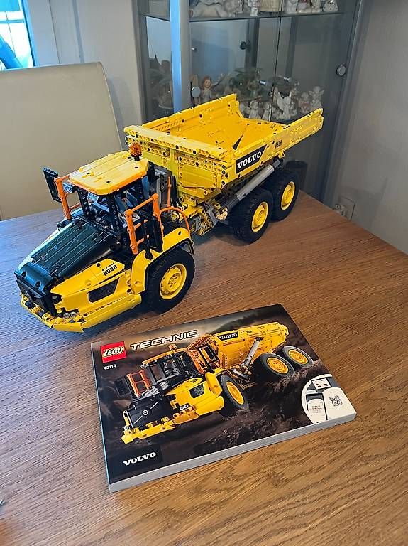 Lego Kit di costruzioni: Volvo-Dumper (6x6) 42114 – Usato da Olten venduto da Einwegparadies 1