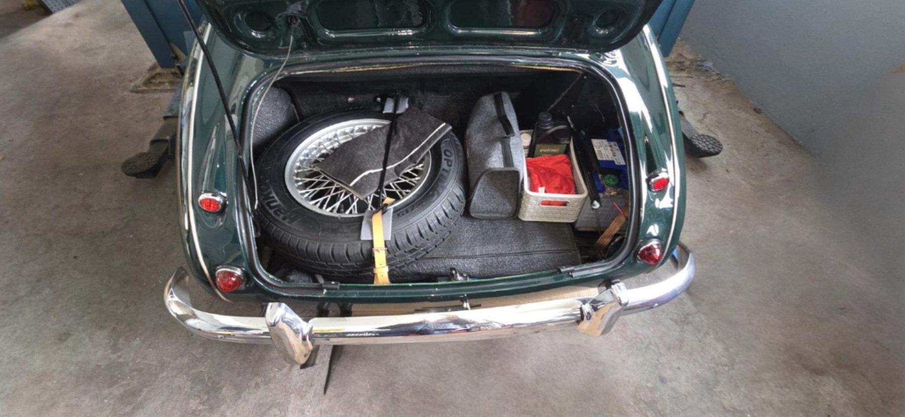 Austin Automobili: Austin Healey 3000 MK II BT7 – Usato da Reinach AG venduto da Goldtimer 7