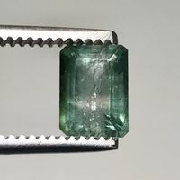Turmalin Edelstein, grünlich 1.9 Karat