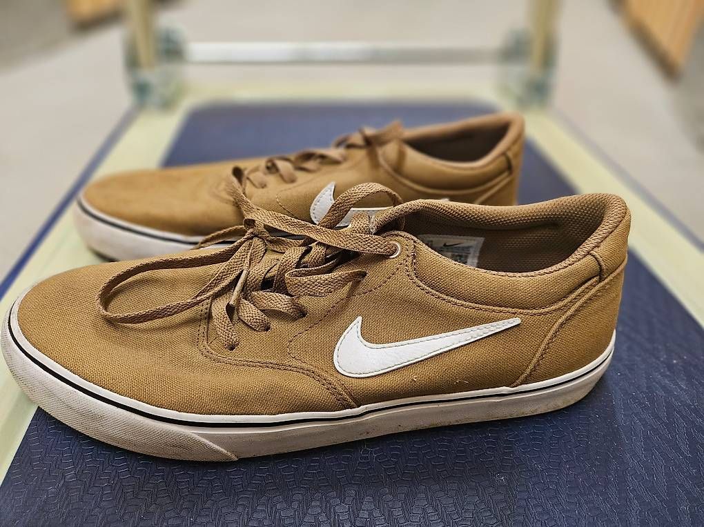 Herrenschuhe: Nike – Gebraucht aus Sirnach von magdallena6