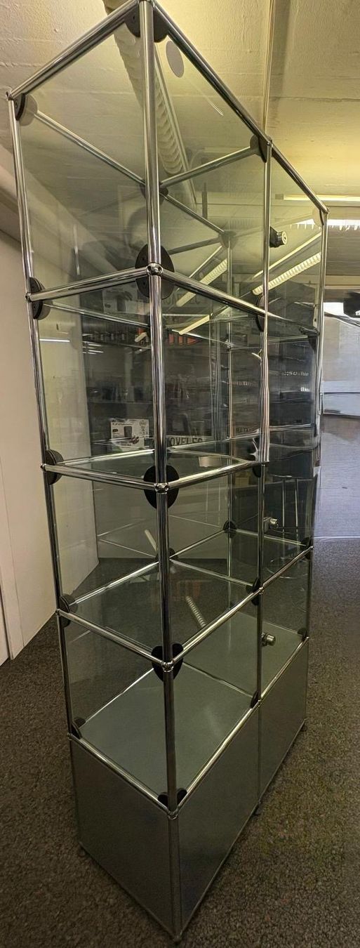 Vitrinen: Vitrinenregal Glas Metall silberfarben modular 180cm – Gebraucht aus Zürich von Johe04 2