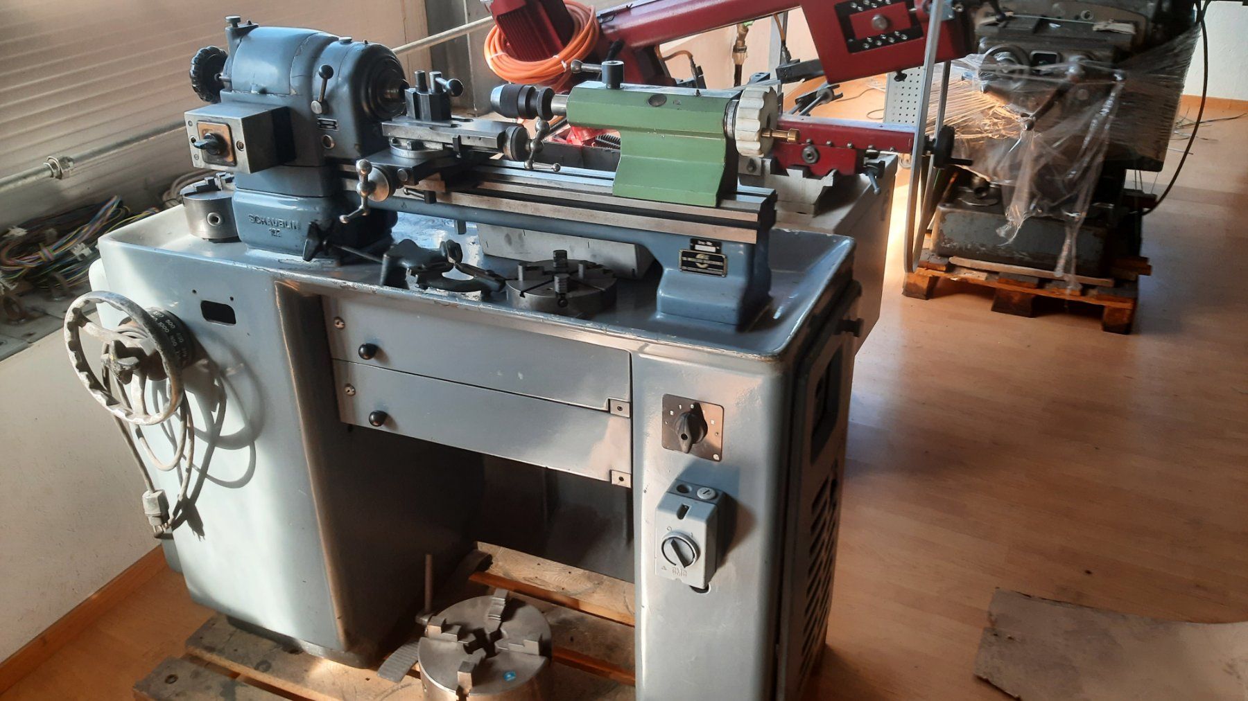 Schaublin Tutte le macchine: Fraiseuse, tours 102, Presses – Usato da Montsevelier venduto da lachatfred 5