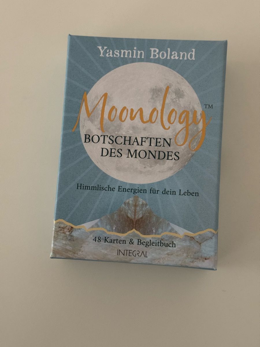 Libri: Moonology - Botschaften des Mondes – Nuovo (secondo la descrizione) da Solothurn venduto da Vintage87 1