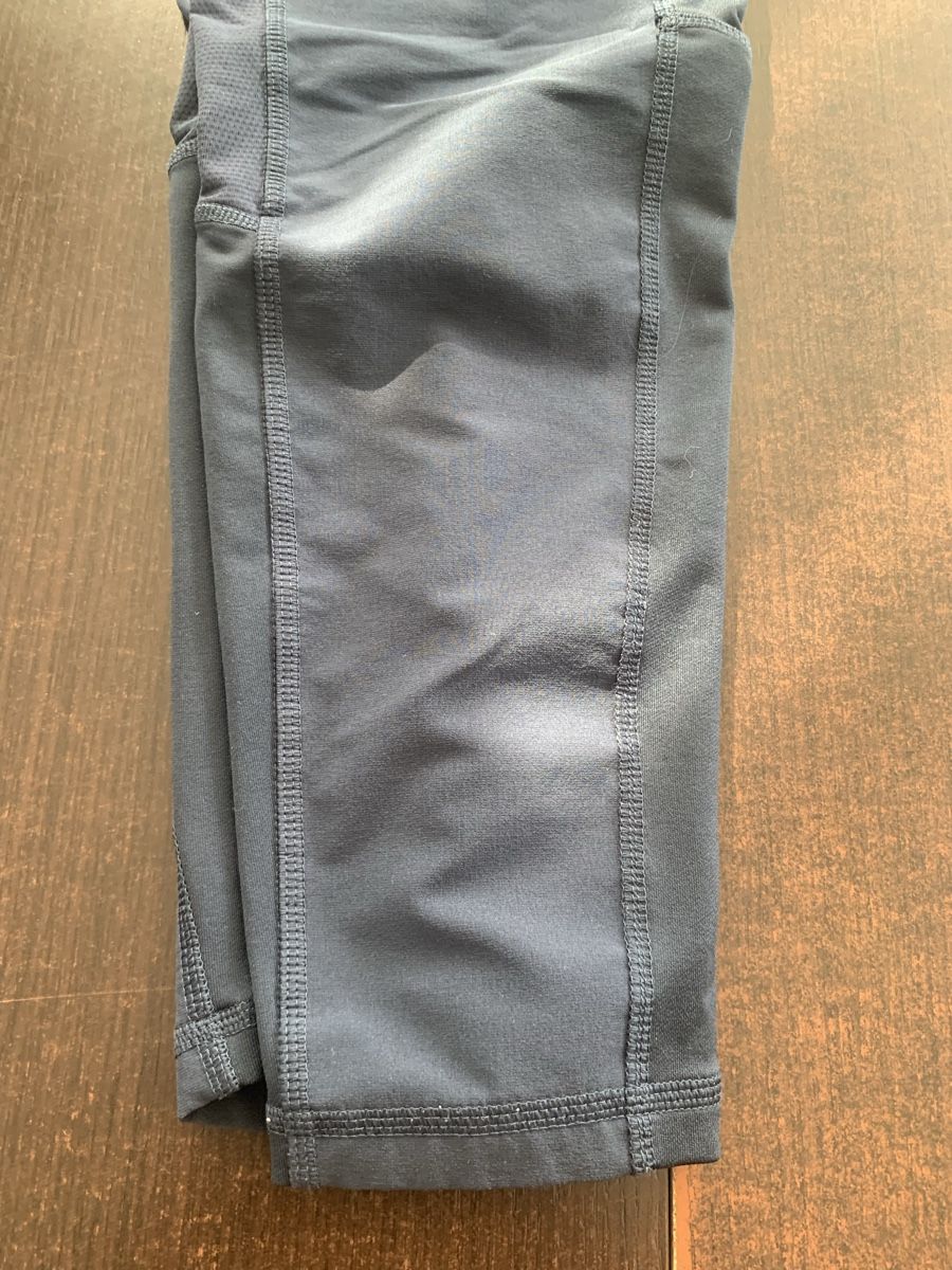 Pantaloni: Bas de training Adidas Réal Madrid taille M – Usato da Domdidier venduto da qatar1973 6
