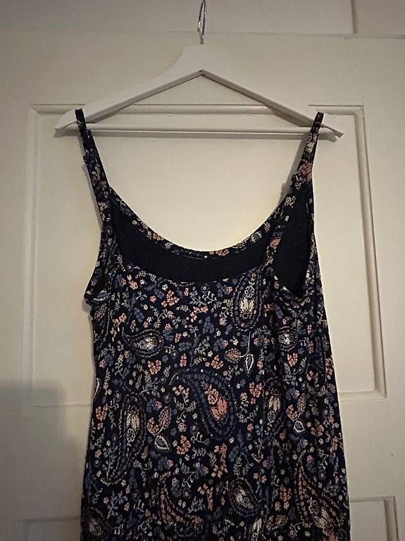 Jumpsuits: Esprit Jumpsuit Grösse M – Gebraucht aus Bern von Nina_F 2