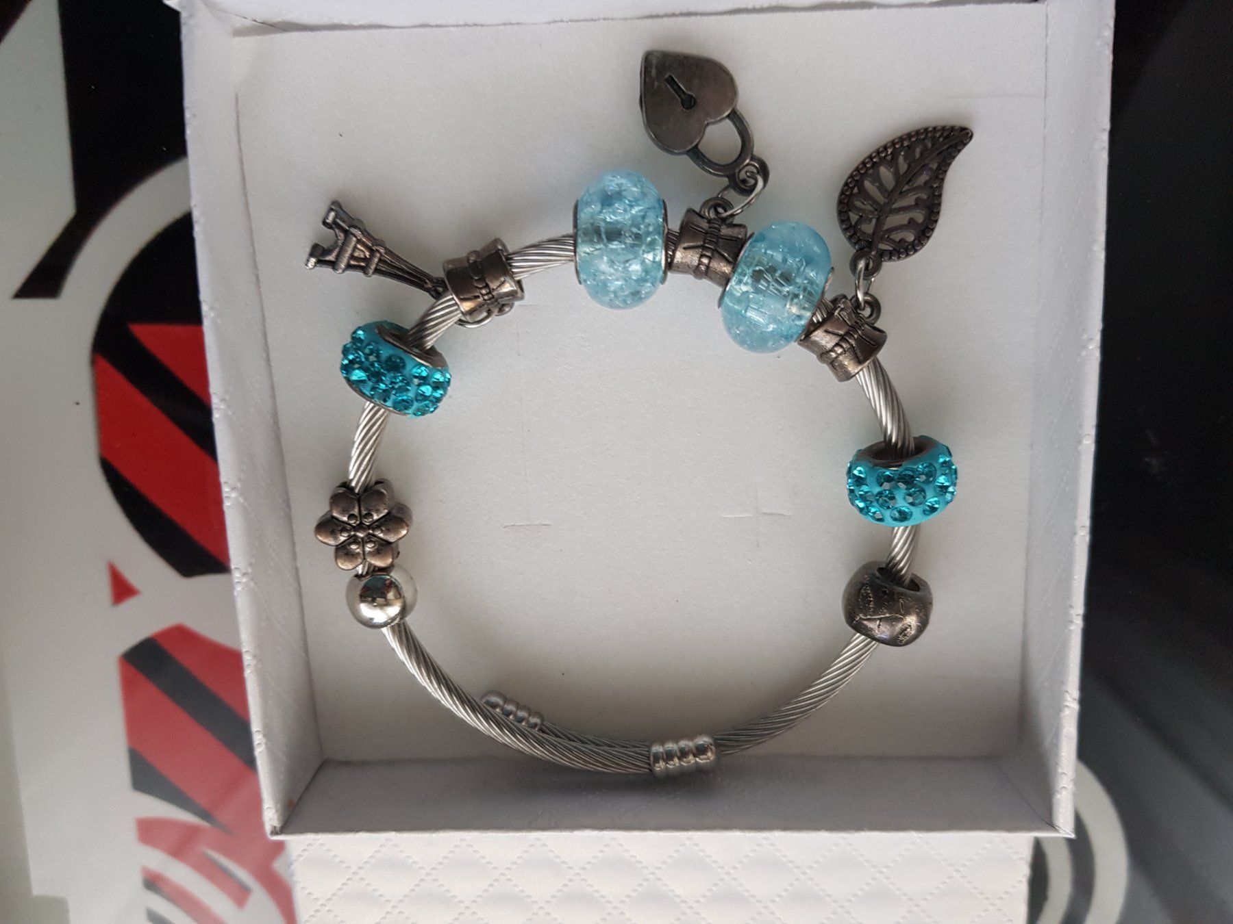 Bracciali & Braccialetti: Schönes Armband Neu! – Nuovo e nell'imballaggio originale da Lupfig venduto da Angel17 2
