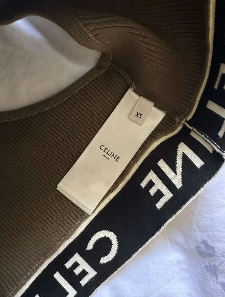 Celine Tops: Celine Top Gr. XS, olive – Neu (gemäss Beschreibung) aus Triesen von atos87 5