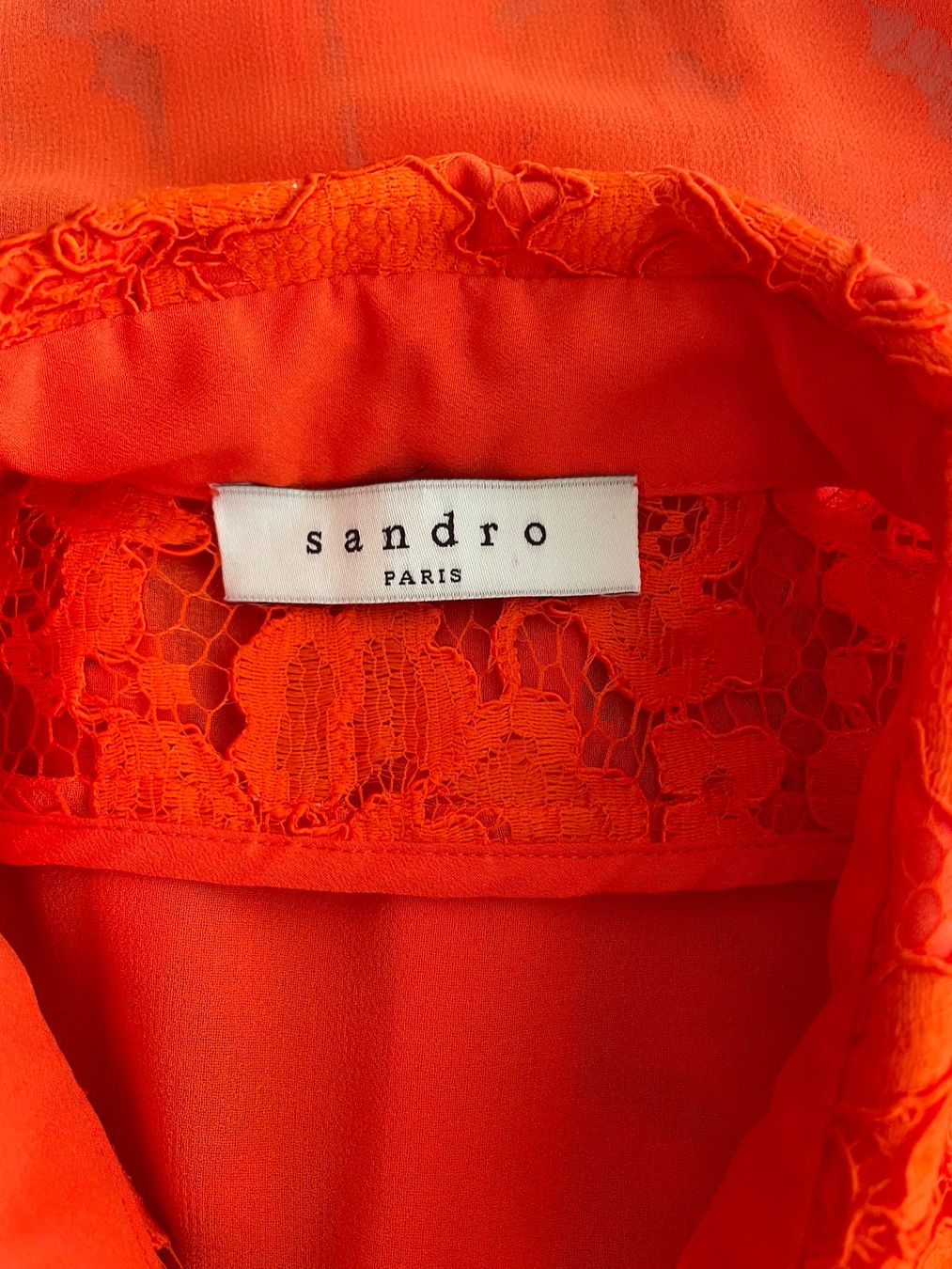 Sandro Camicette: Sandro Spitzenbluse Rotorange Grösse 1 (36) – Nuovo e nell'imballaggio originale da Kriens venduto da Mayang 2
