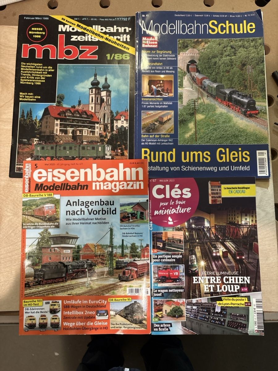 Riviste & Magazine: Modelleisenbahn – Usato da Tafers venduto da moustique1127