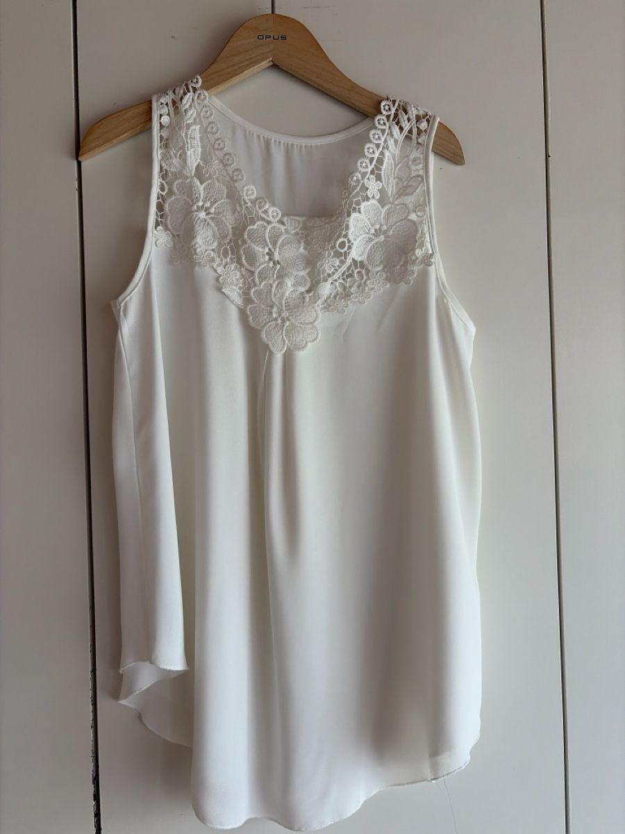 Tops: Top Spitze – Gebraucht aus Freidorf TG von ibipatria