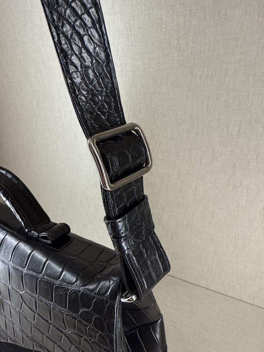 Valigie & Borse: Alligator Briefcase – Nuovo (secondo la descrizione) da Bissone venduto da luxuryitems 2