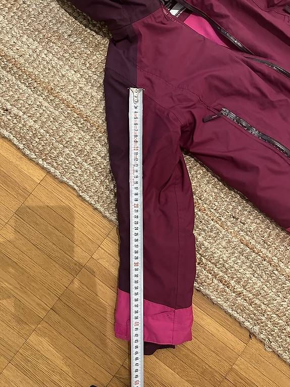 Giacche: Schnee Bekleidung  – Usato da Winterthur venduto da Berkal 4