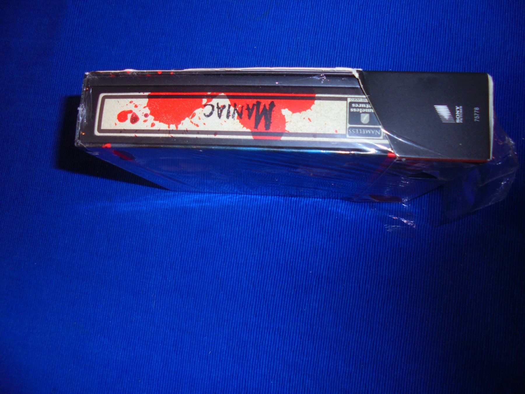 Tous les DVDs: MANIAC Orginal / Lim. Vintage VHS Edition / blu-ray/ EXTRAS – Neuf avec emballage d'origine à Wattenwil par Firebird1 5