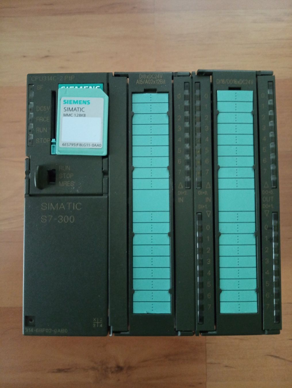 Siemens Componenti elettronici: Siemens SIMATIC S7-300, CPU 314C-2 PT 6ES7314-6BF02-0AB0 – Usato da Ufhusen venduto da HKSC