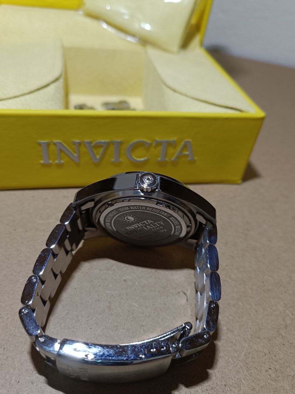 Invicta Uhren: Invicta Herrenuhr BATTERIE NEU – Gebraucht aus Wila von HeikoL02 5
