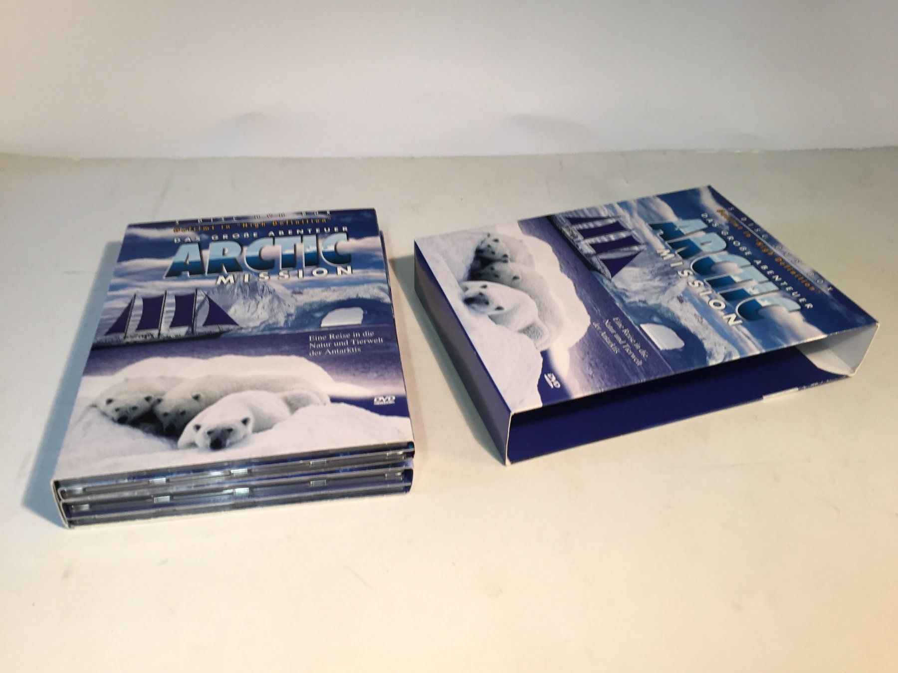Tutti i DVDs: 5 x DVD "ARCTIC MISSION" HD – Usato da Schaffhausen venduto da sparzone 8