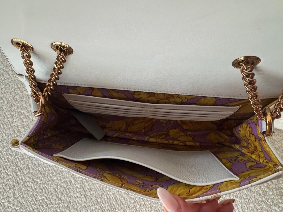 Versace Taschen für Damen: Versace Virtus Quilted Shoulder Bag – Gebraucht aus Twann von shk_g6st 3
