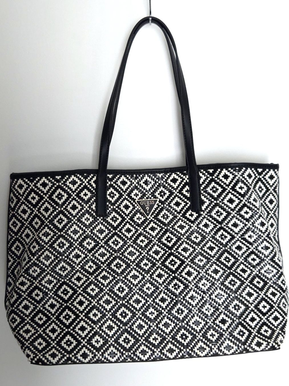 Guess Borse da donna: Guess Shopper Tasche – Usato da Thun venduto da Ray7ka