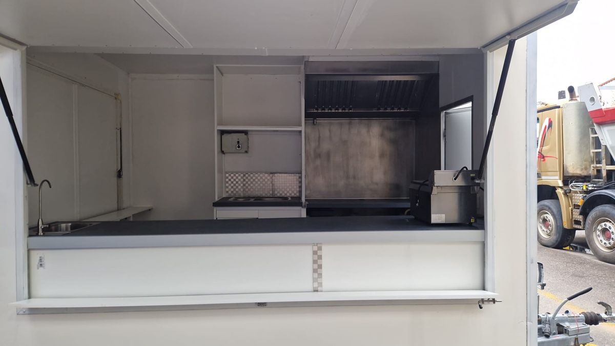 Wenk Rimorchi: Foodtruck/remorque – Usato da Noville venduto da Berlusconi55 1