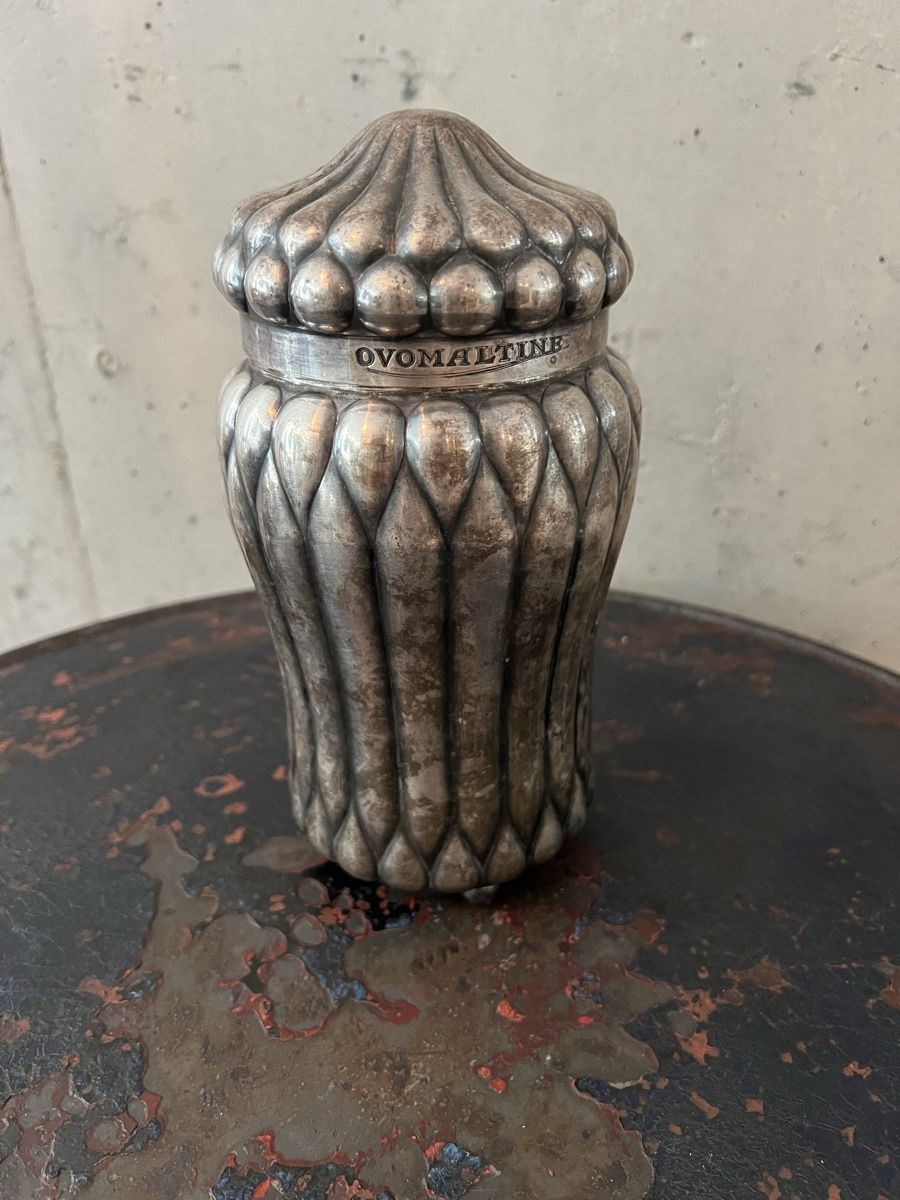 Contenitori & Simili: Versilberte Art Deco Ovomaltine Dose – Usato da Wabern venduto da La-Vitrine
