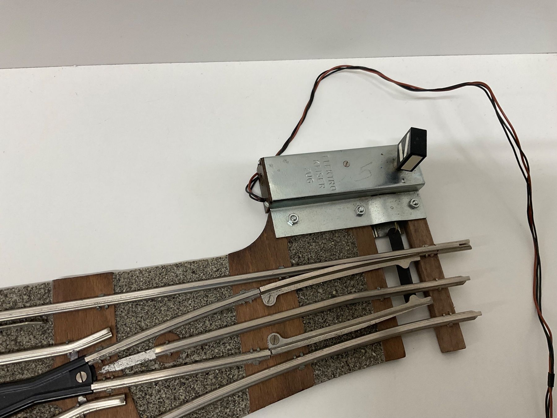 Buco Modellini di ferrovie: BUCO Spur 0 Weichenpaar Elektrisch, Bespielt Test io. – Usato da Chur venduto da Chur75 1
