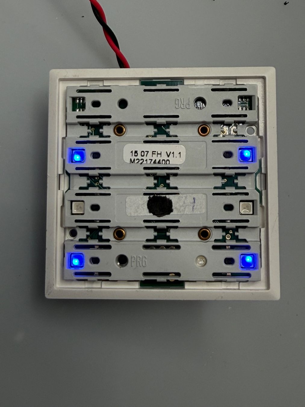 Feller Interruttori: Taster KNX Feller 4704 – Usato da Neuheim venduto da Sandokan39