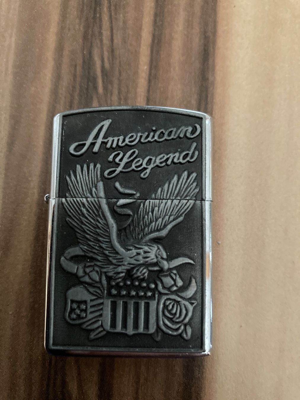 Zippo Briquets: Feuerzeug American Legend – Neuf (Voir description) à Aarwangen par to-hirschi