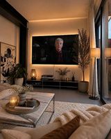 Grosser 85 Zoll Smart TV inkl. Fernbedienung  Top Zustand