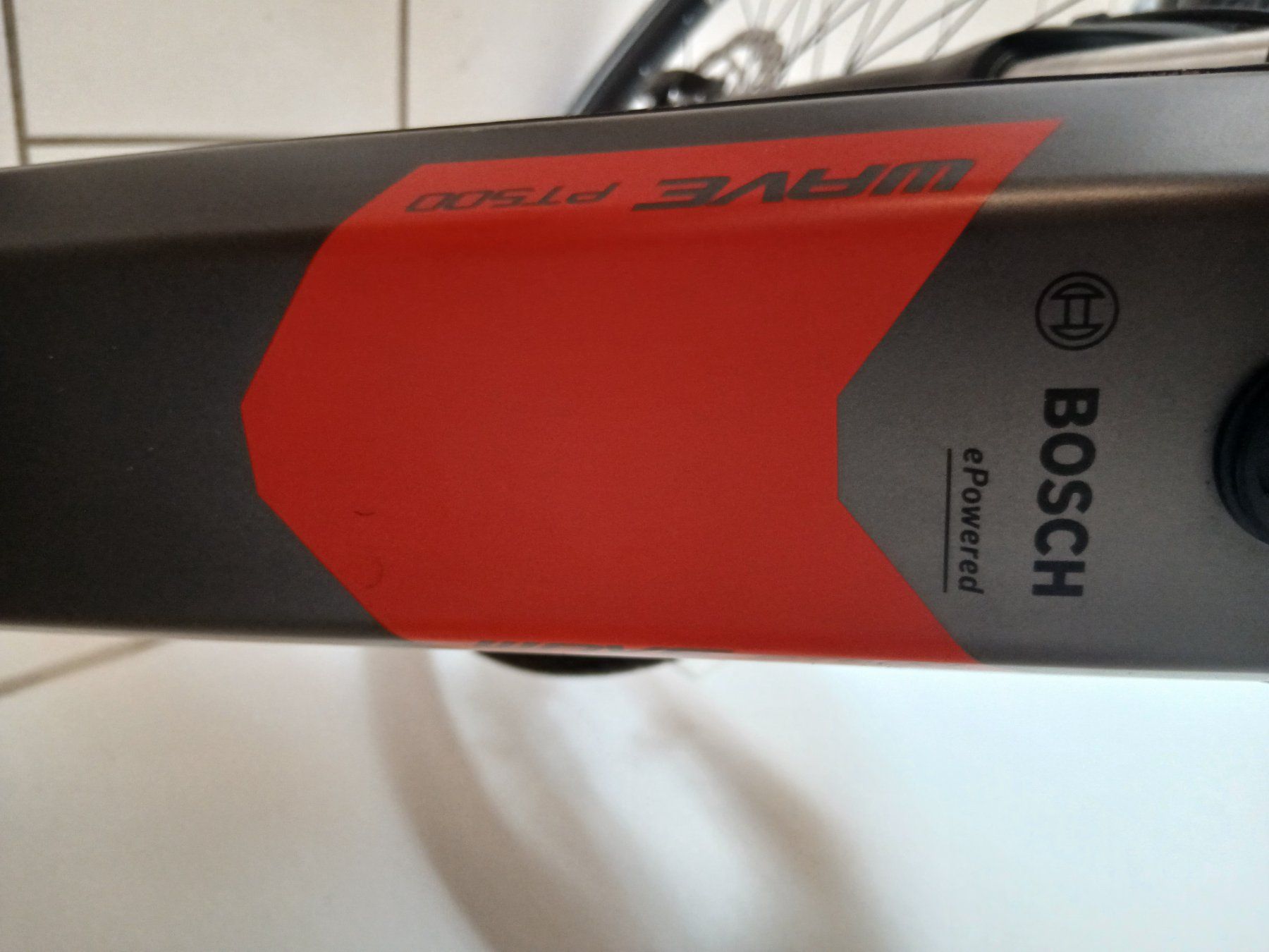 Bosch Velos: Vélo électrique BOSH de type E-Trekking Viper PT500, NEUF – Neu (gemäss Beschreibung) aus Sorens von dah_6hrc 5