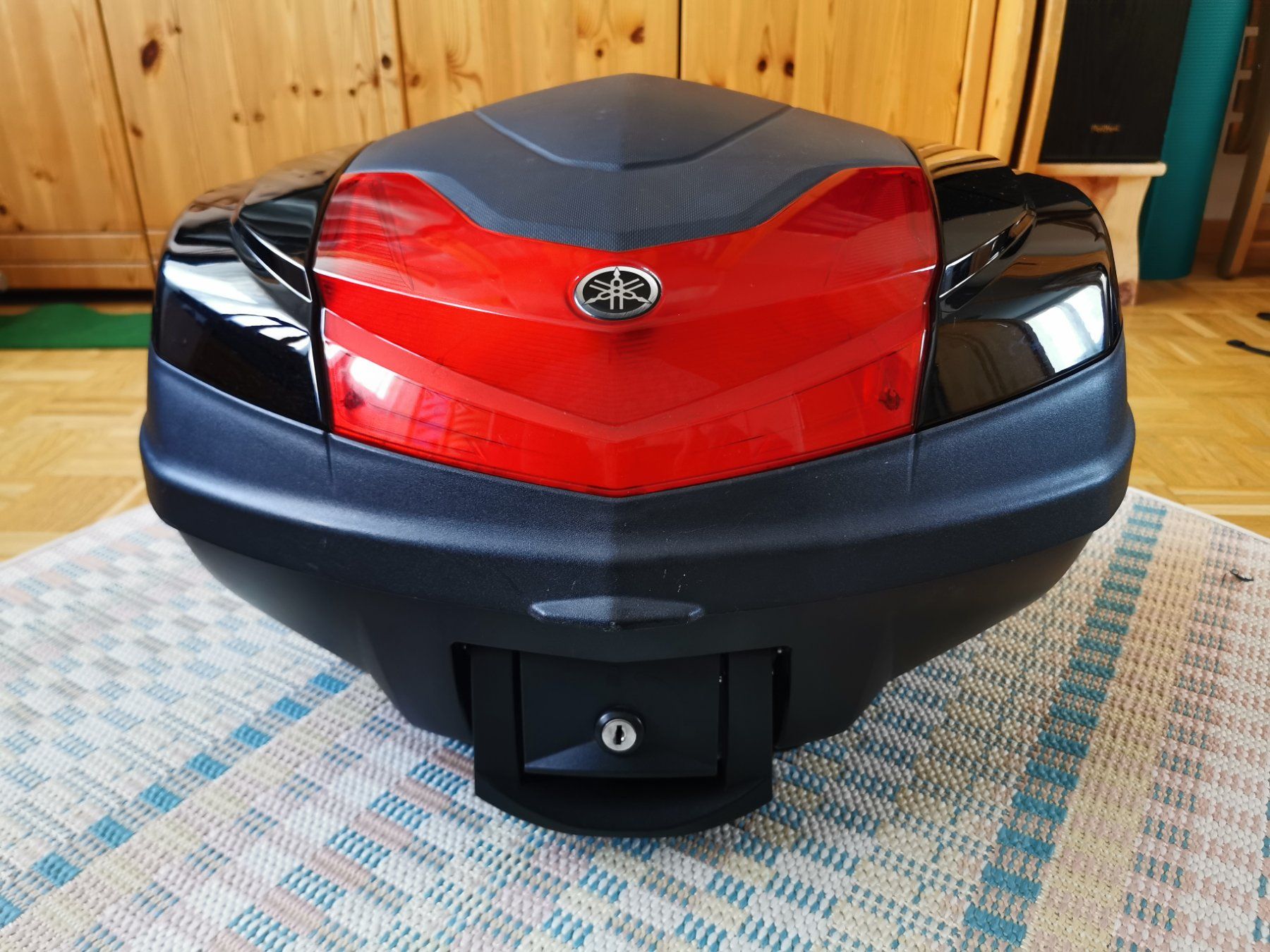 Yamaha Topcase: Top case Yamaha noir, 50 litres – Usato da Genève venduto da pie_9syz