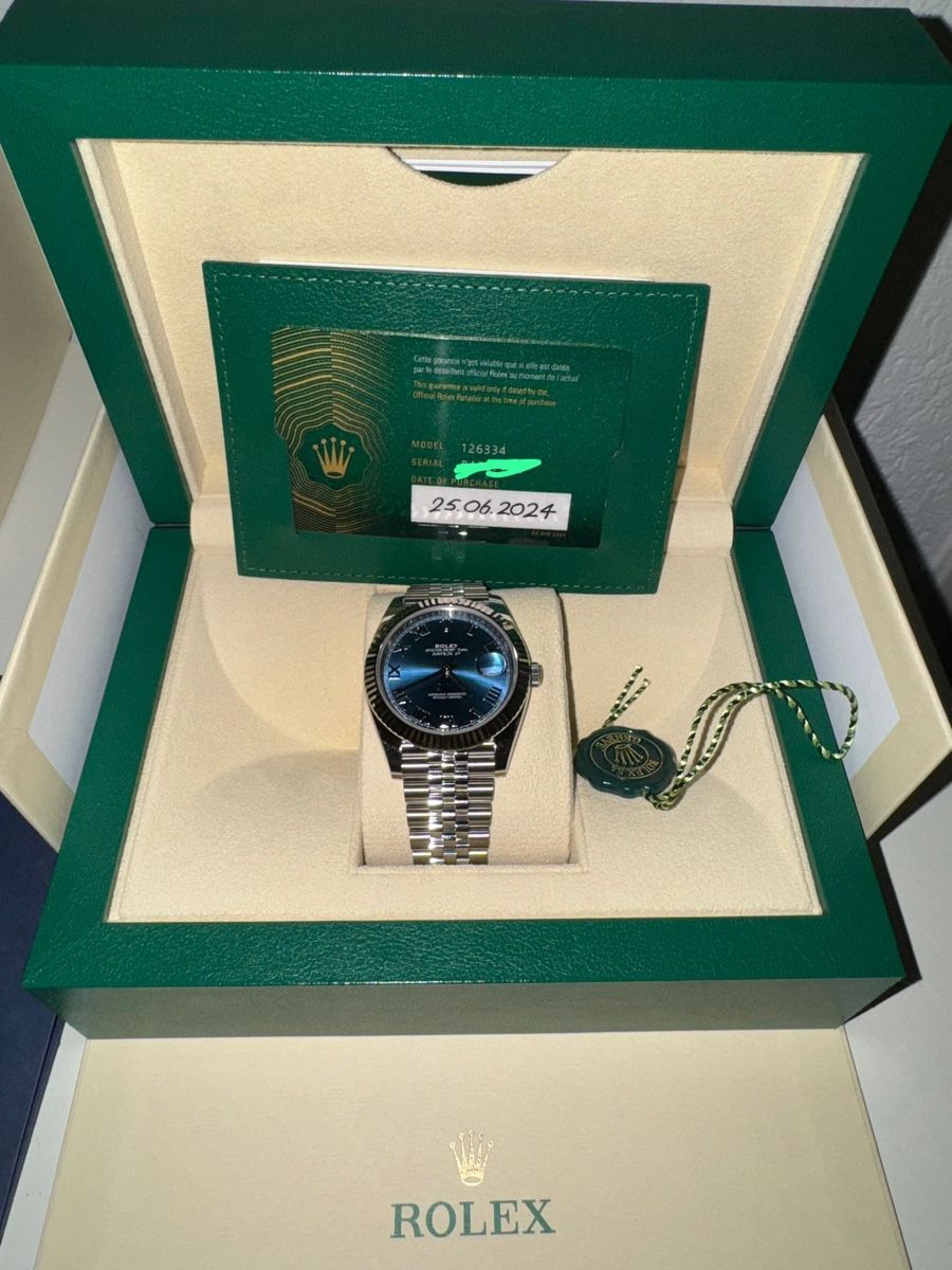Rolex Orologi: Rolex Date Just 41mm – Nuovo e nell'imballaggio originale da Hinwil venduto da Neinie