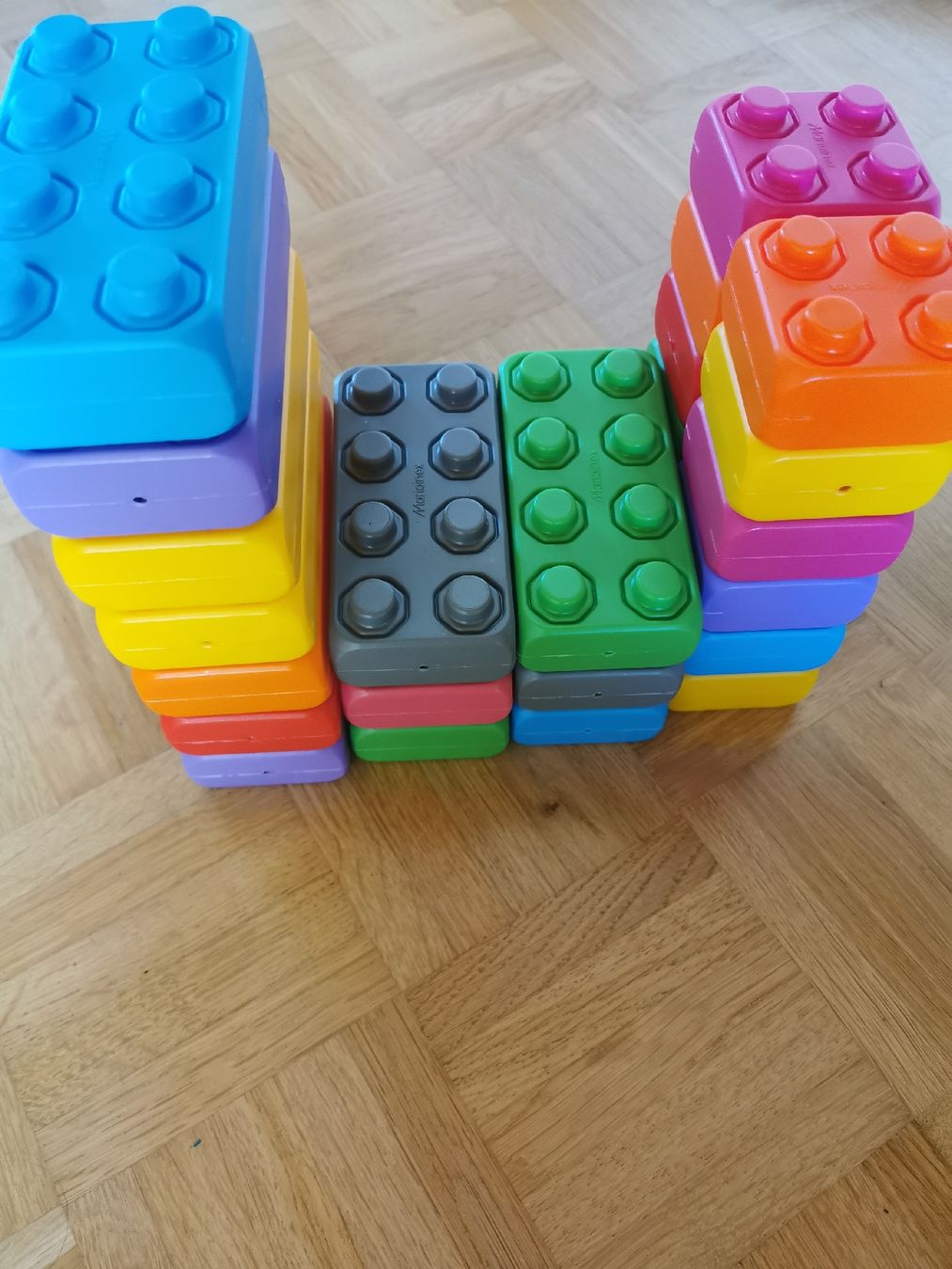 Spielzeuge: MARIOINEX Bloks Grosse Bausteine – Neu (gemäss Beschreibung) aus Fislisbach von mojar 1