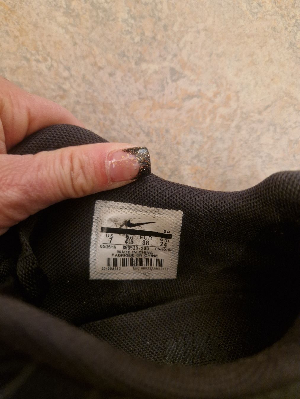 Nike Scarpe da uomo: Nike Air Max 90 Sneaker Grösse 38 schwarz – Usato da Ormalingen venduto da Chani80 2