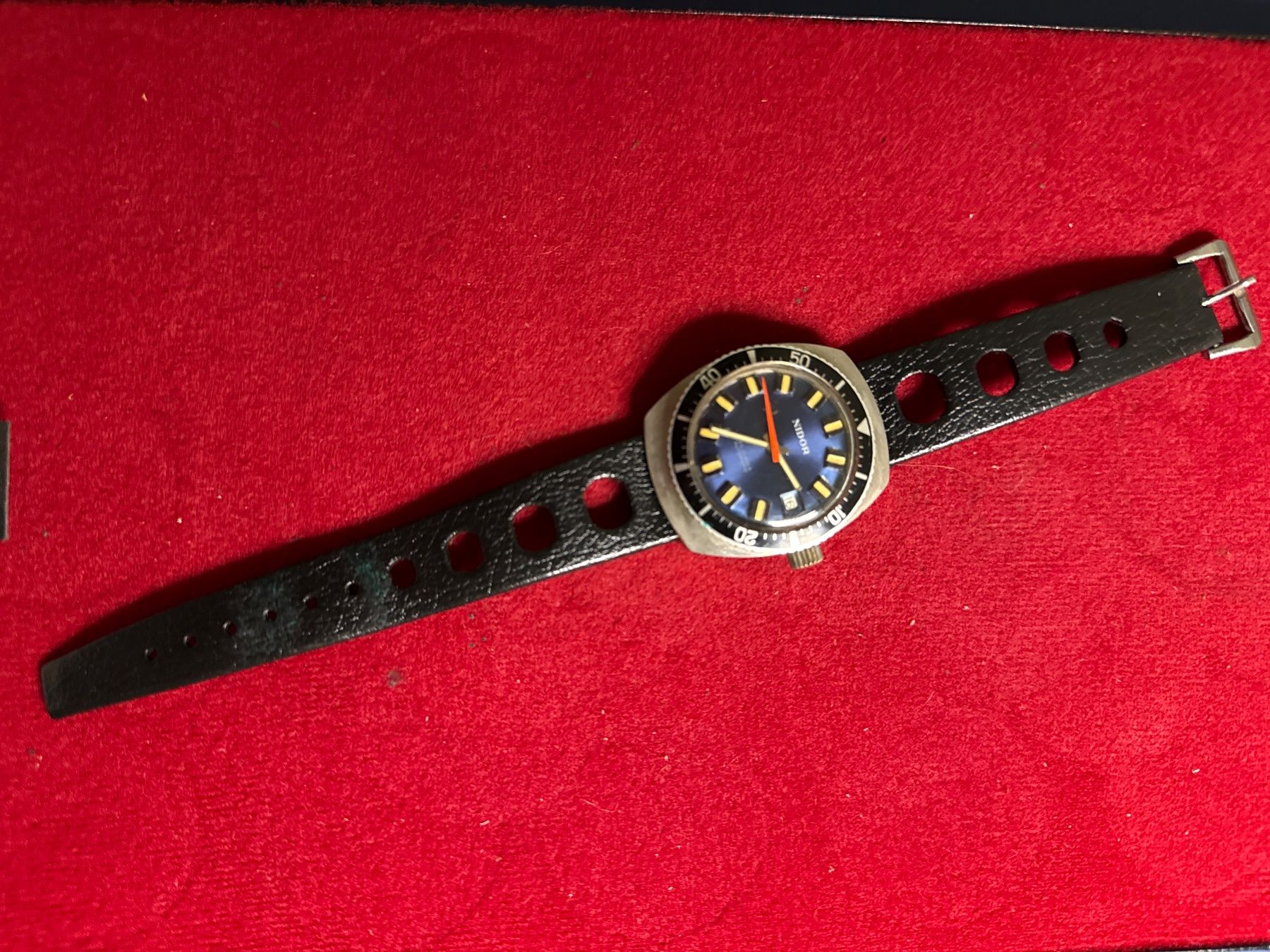 Uhren: Nidor  Vintage Taucher Automatic 36 mm – Gebraucht aus Pfeffingen von Allhandelklgwatches 2